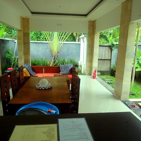 Jayastuti House Ubud Exterior foto