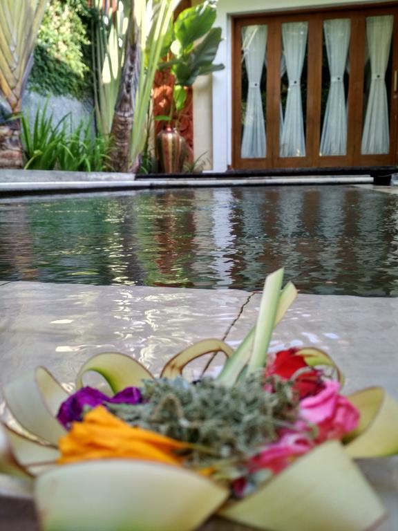 Jayastuti House Ubud Exterior foto